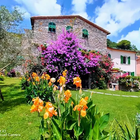 Il Casale Del Magra Guest house *
